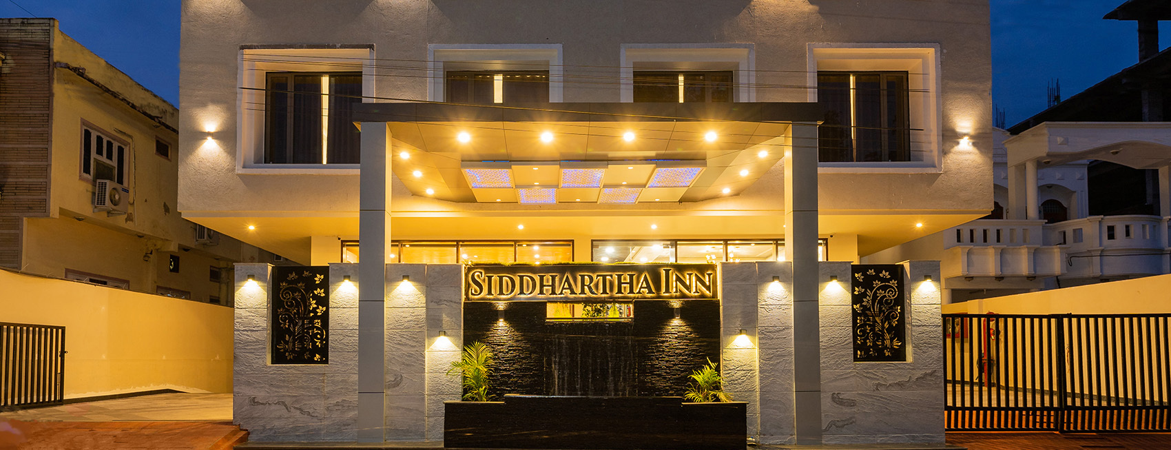 Udaipur Nearest Hotel